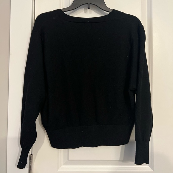 Black Sweater Size Large - Picture 2 of 3